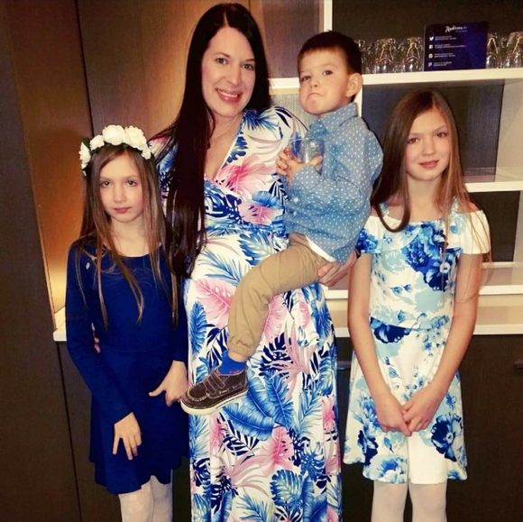 Meet your Posher, Ashley - Picture 14 of 16